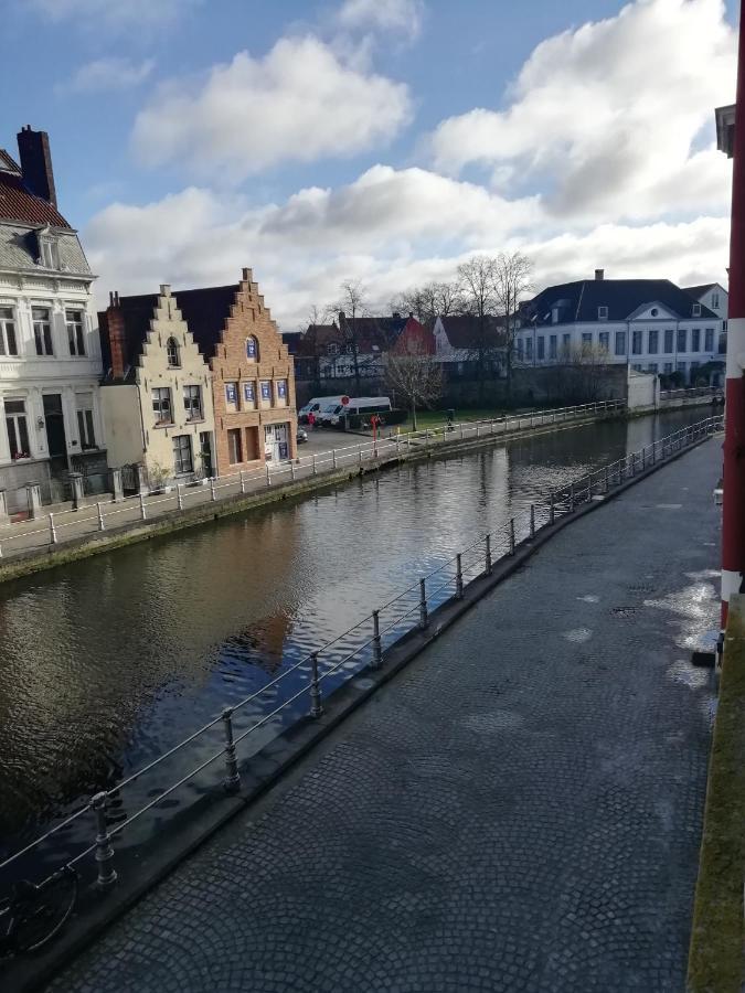 شقة Mooie Zwaantjes Brugge المظهر الخارجي الصورة